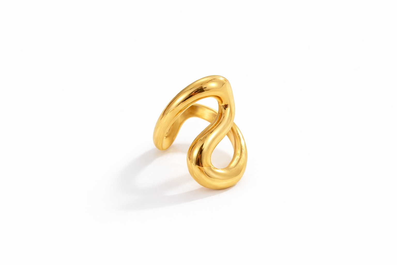 Serpentine Flow Ring