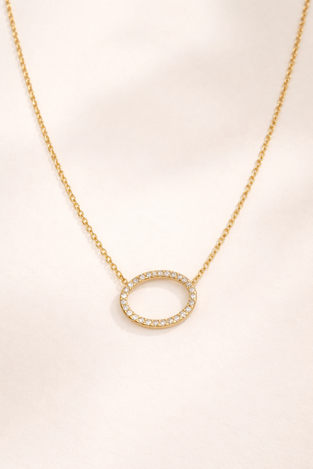 Eterna Necklace
